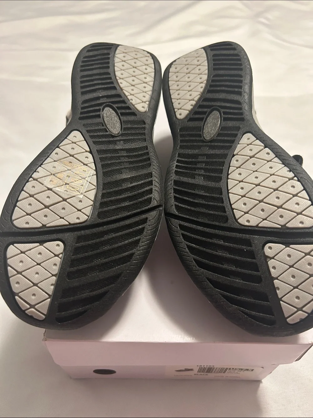 Dream Pairs sport hiking sandals size 7.5
